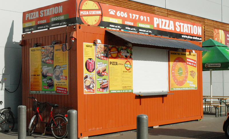 Realizace grafických návrhů nabídky na stánek Pizza Station 